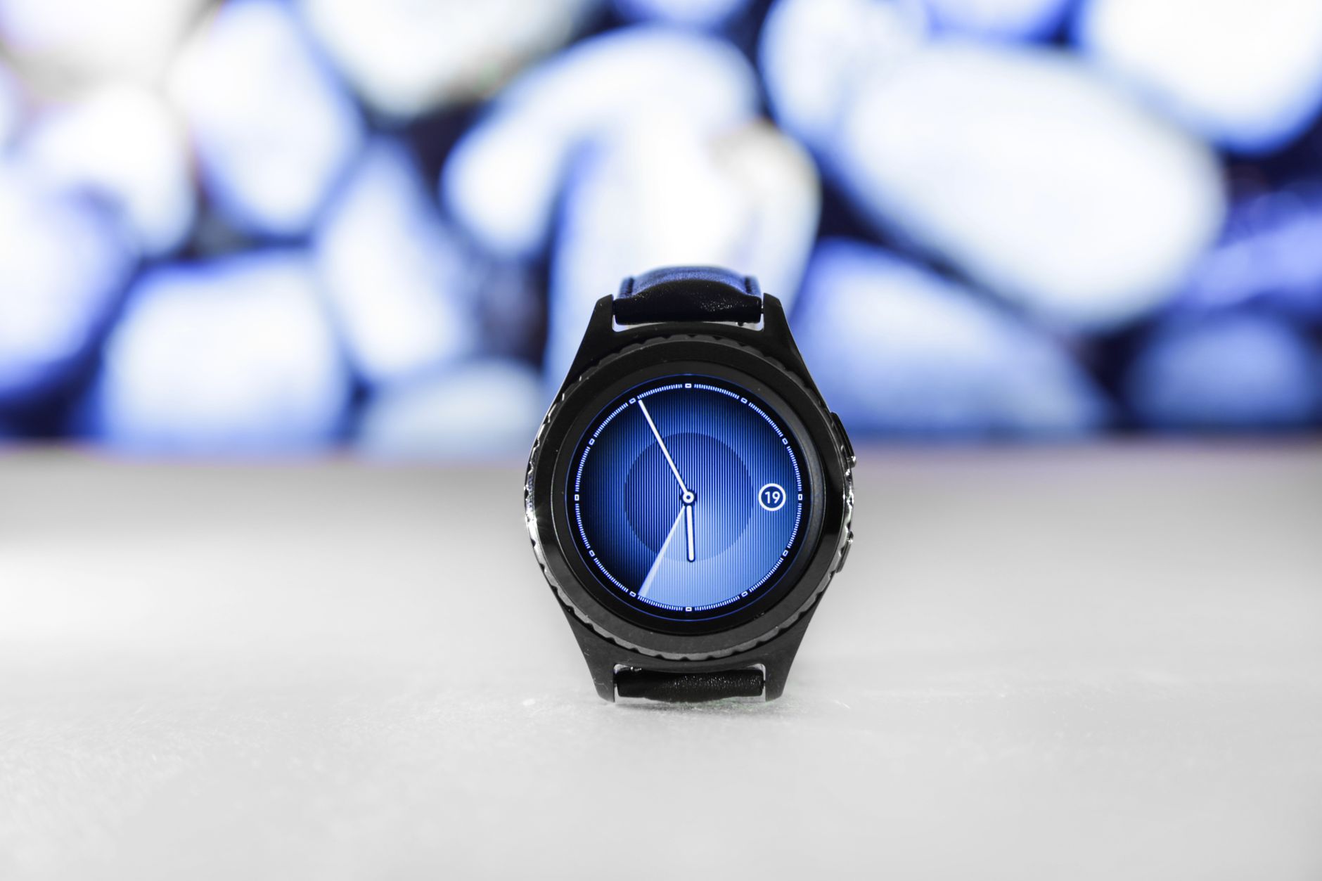 Level Up Your Wrist: The Best Android Smartwatches for 2026 3 Close-up of a smartwatch display showing health metrics.