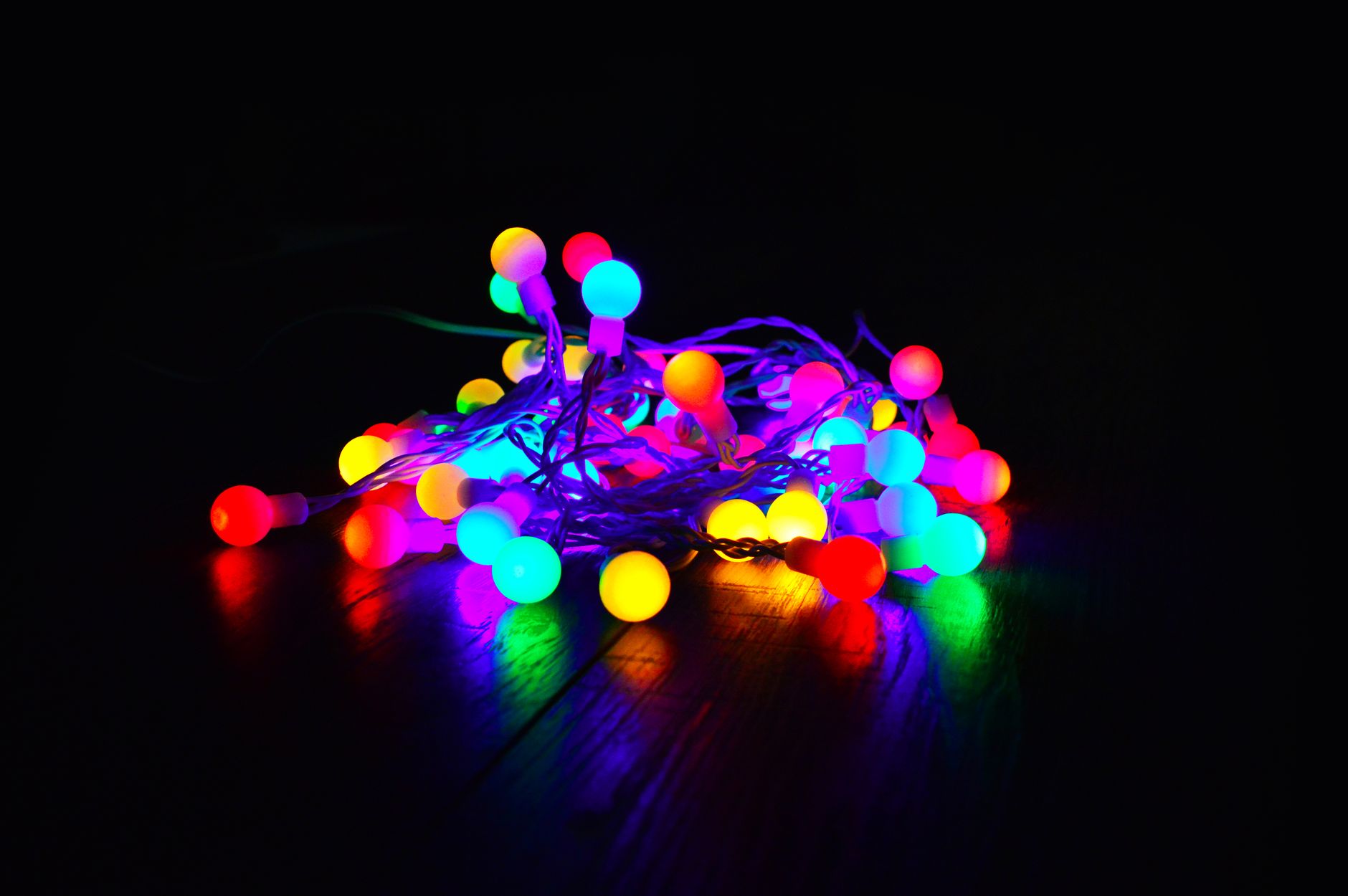 Illuminate Your Home: The Best Smart Bulbs for 2026 2 A collection of colorful best smart bulbs illuminating a modern living space.