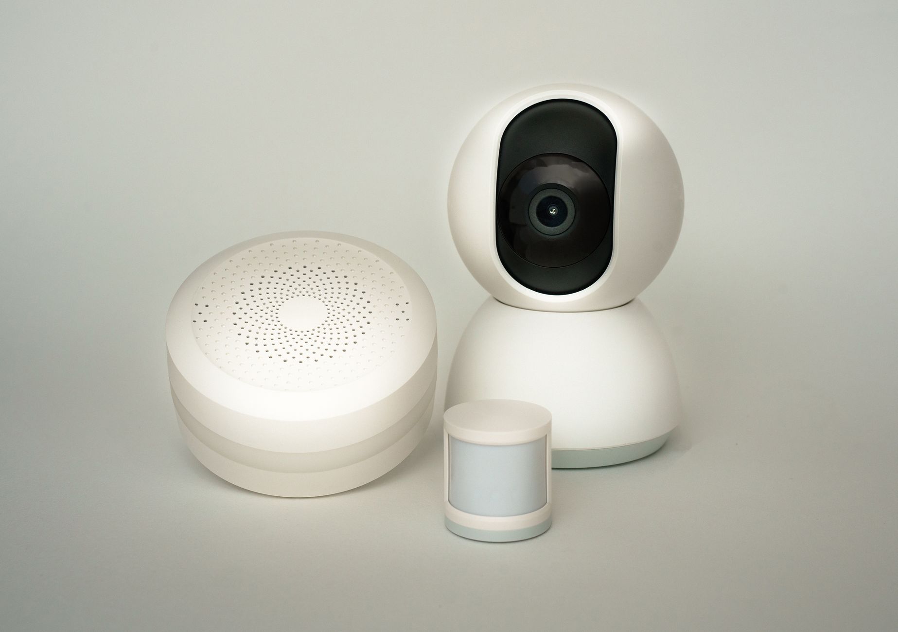 The Best Smart Locks for 2026: Ultimate Home Security & Convenience 9 Smart home interface showing connected devices.