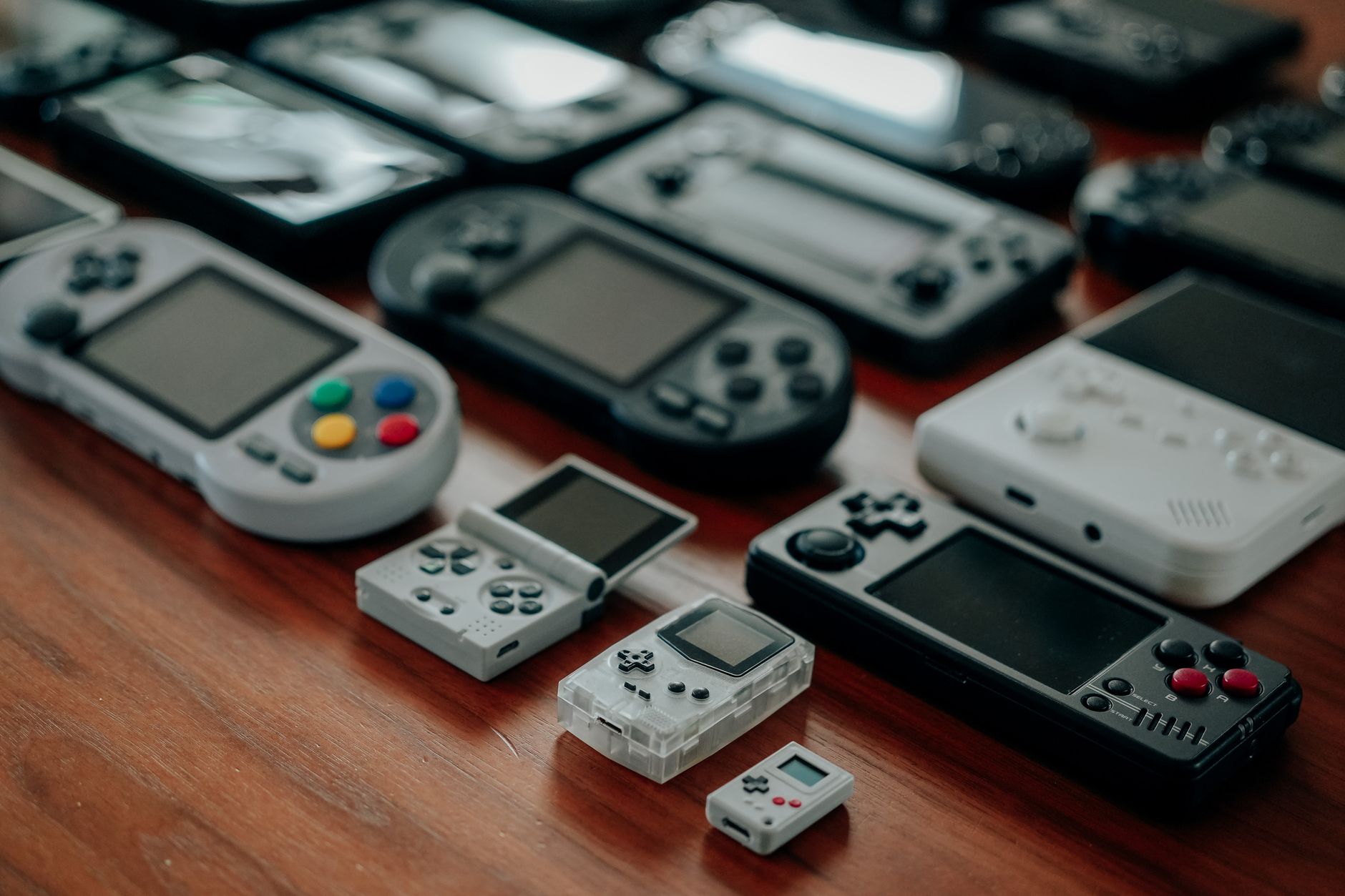 Various portable monitors displayed side-by-side, highlighting different designs.