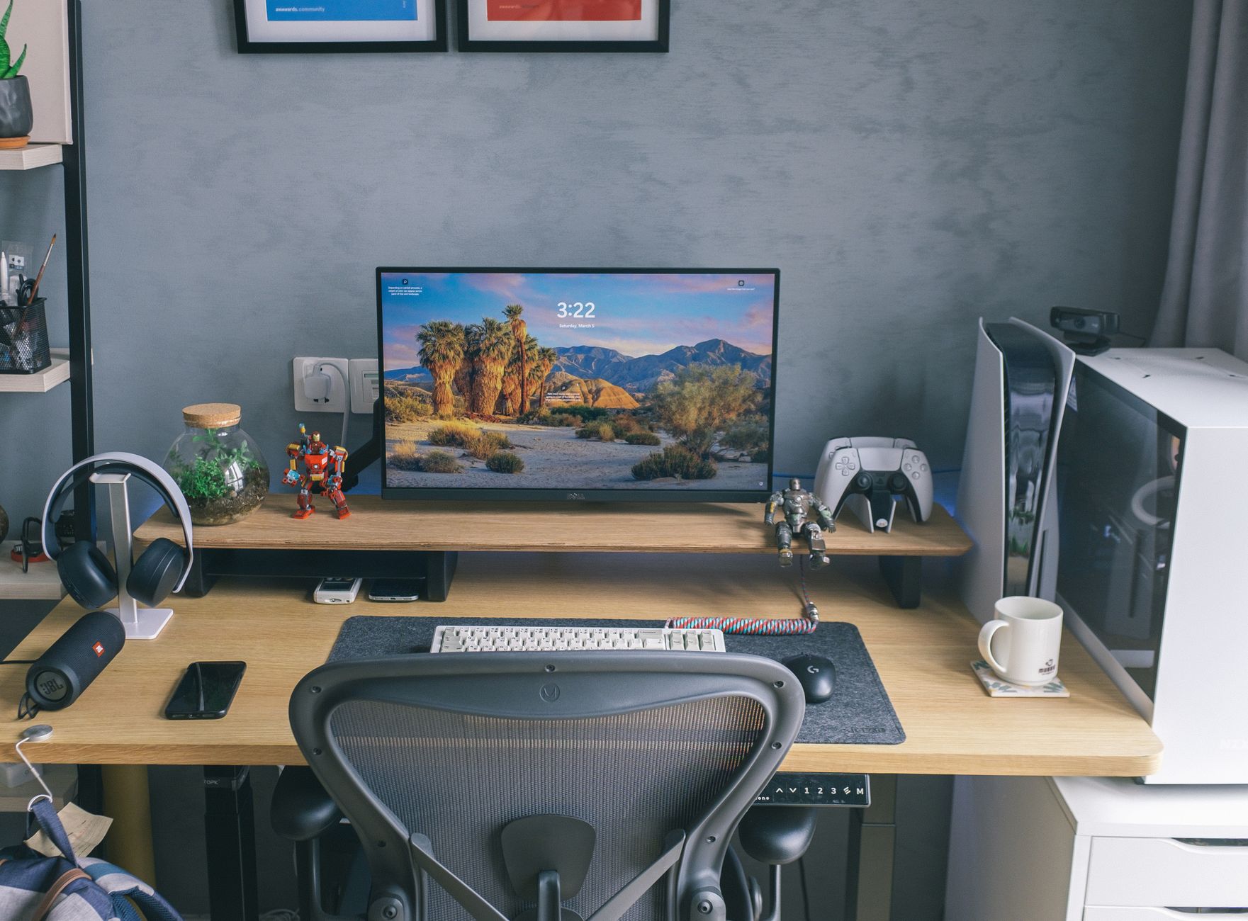 Sit Like a Pro: The Best Gaming Chairs for 2026 Revealed 2 A gamer sitting comfortably in one of the best gaming chairs, focused on their screen.