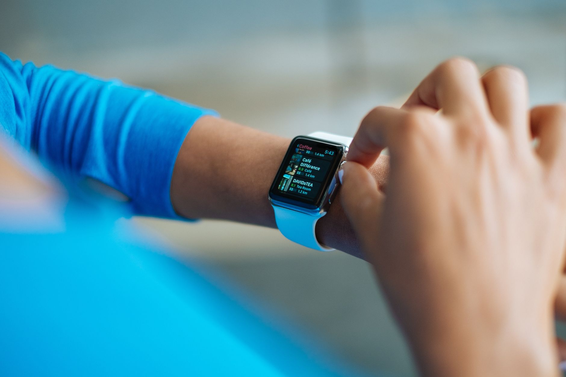 person checking display when smartwatch keeps disconnecting